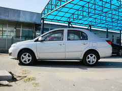 2012款 1.5L MT 精英型