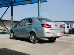 2012款 1.5L MT 精英型