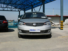 2012款 1.5L MT 精英型