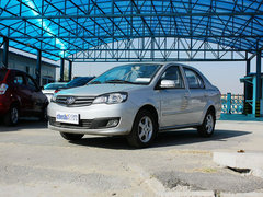 2012款 1.5L MT 精英型