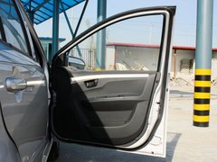 2012款 1.5L MT 精英型