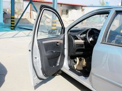 2012款 1.5L MT 精英型