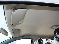 2012款 1.5L MT 精英型