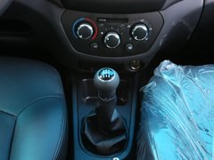 2012款 1.5L MT 精英型