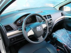 2012款 1.5L MT 精英型