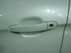 2012款 1.6L 手动 舒适型 5座