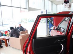 2012款 1.6L 手动 舒适型 5座