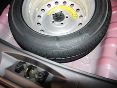 2012款 1.6L 手动 舒适型 5座