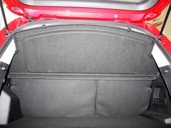 2012款 1.6L 手动 舒适型 5座