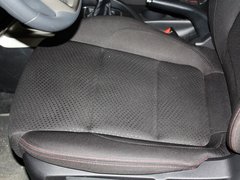2012款 1.6L 手动 舒适型 5座