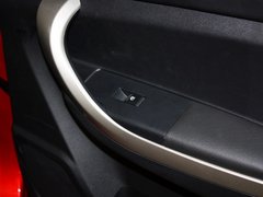 2012款 1.6L 手动 舒适型 5座