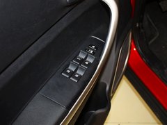 2012款 1.6L 手动 舒适型 5座