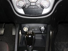 2012款 1.6L 手动 舒适型 5座