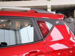 2012款 1.6L 手动 舒适型 5座