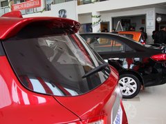 2012款 1.6L 手动 舒适型 5座
