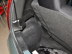 2012款 1.0L 手动 尚酷型