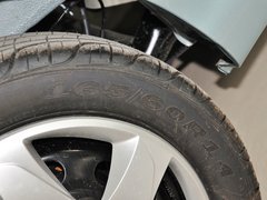2012款 1.0L 手动 尚酷型