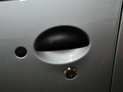 2012款 1.0L 手动 尚酷型