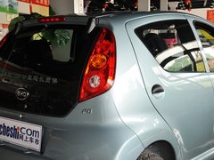 2012款 1.0L 手动 尚酷型