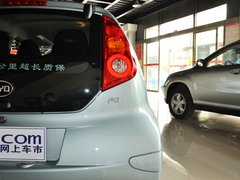 2012款 1.0L 手动 尚酷型