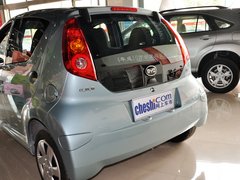 2012款 1.0L 手动 尚酷型
