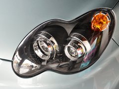 2012款 1.0L 手动 尚酷型