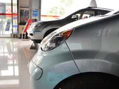 2012款 1.0L 手动 尚酷型