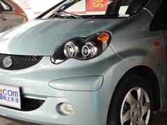 2012款 1.0L 手动 尚酷型
