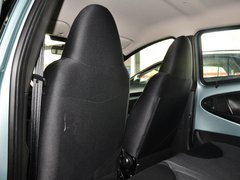 2012款 1.0L 手动 尚酷型
