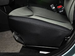 2012款 1.0L 手动 尚酷型