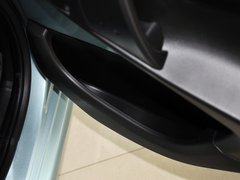 2012款 1.0L 手动 尚酷型