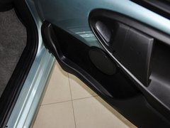 2012款 1.0L 手动 尚酷型