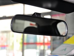 2012款 1.0L 手动 尚酷型