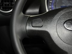 2012款 1.0L 手动 尚酷型