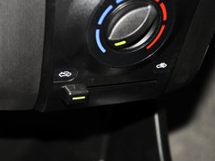 2012款 1.0L 手动 尚酷型