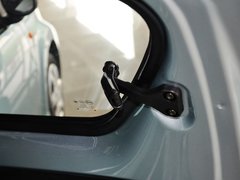 2012款 1.0L 手动 尚酷型
