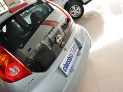 2012款 1.0L 手动 尚酷型