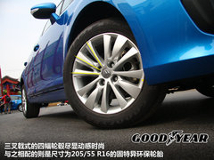 2012款 两厢 1.6L 自动 乐尚型