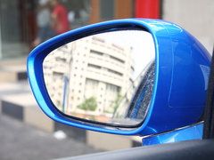 2012款 两厢 1.6L 自动 乐尚型