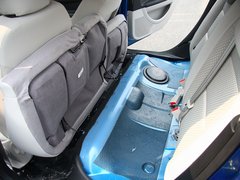 2012款 两厢 1.6L 自动 乐尚型