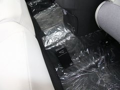 2012款 两厢 1.6L 自动 乐尚型