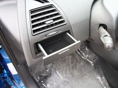 2012款 两厢 1.6L 自动 乐尚型