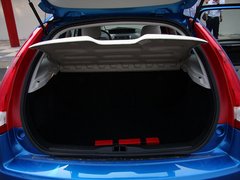 2012款 两厢 1.6L 自动 乐尚型
