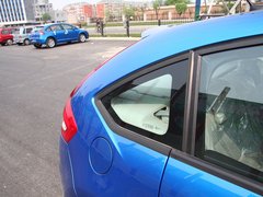 2012款 两厢 1.6L 自动 乐尚型