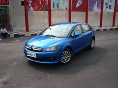 2012款 两厢 1.6L 自动 乐尚型