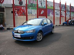 2012款 两厢 1.6L 自动 乐尚型