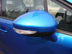2012款 两厢 1.6L 自动 乐尚型