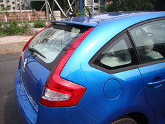 2012款 两厢 1.6L 自动 乐尚型