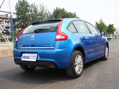 2012款 两厢 1.6L 自动 乐尚型