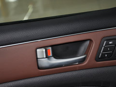 2012款 3.0L 自动 GDI尊贵版